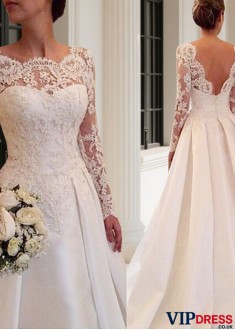 Lace Embellished Wedding Dress – Long Sleeves Ball Gown with Court Train