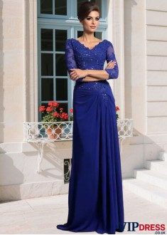 Elegant Chiffon Mother of the Bride Dress – V-Neck A-Line Gown with 3/4 Sleeves, Applique & Sweep Train