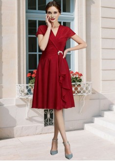 V-neck Chiffon Mother of the Bride Dress A-line Ruffle Knee Length