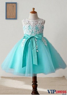 Tulle Scoop Neck Bowknot Sleeveless Flower Girl Dress with Appliques