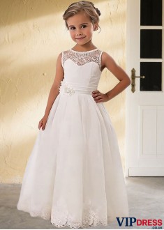 Elegant A-Line Tulle Flower Girl Gown – Scoop Neck, Sleeveless & Floor-Length