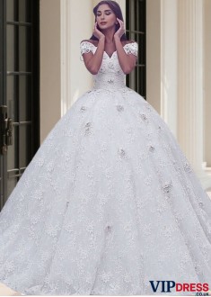 Plus Size Off The Shoulder Lace Ball Gown Wedding Dress For Brides