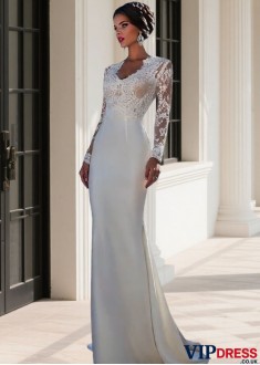 Long Sleeve Mermaid Beach Wedding Dress