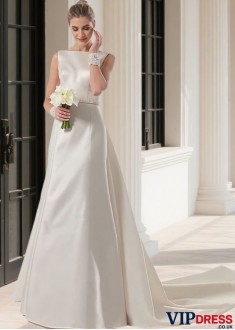 Elegant Satin Bateau Neck Sleeveless Sheath Wedding Dress with Chapel Train