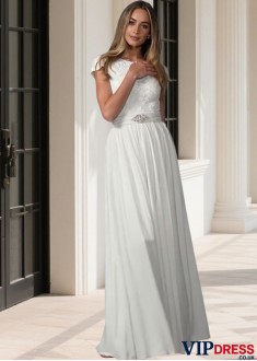 Elegant Lace and Chiffon A-Line Wedding Dress with Jewel Neckline