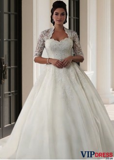 Queen Anne Plus Size Wedding Dress
