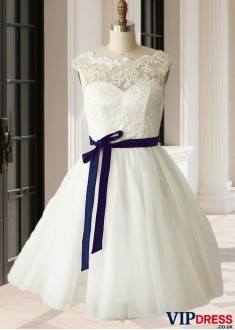 Short Lace Tulle Mini Wedding Dress with Cap Sleeves