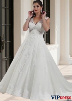 Elegant Plus Size V-Neck A-Line Wedding Dress with Cap Sleeves and Chapel Train