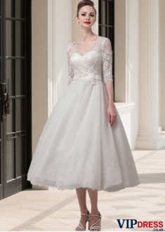 Elegant Tea-Length Tulle V-Neck Short Wedding Dress with Illusion Sleeves