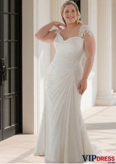Plus Size Sweetheart Chiffon Mermaid Wedding Dress & Bridal Gown