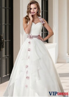 Sleeveless Halter A-Line Bridal Gown Full Length