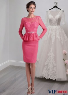 Elegant Knee-Length Lace & Chiffon Sheath Mother of the Bride Dress with Bateau Neckline
