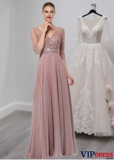 Elegant V-Neck Tulle & Chiffon A-Line Mother of the Bride Dress with Short Sleeves