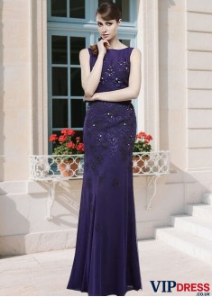 Chiffon Sheath Mother of the Bride Gown with Bateau Neck