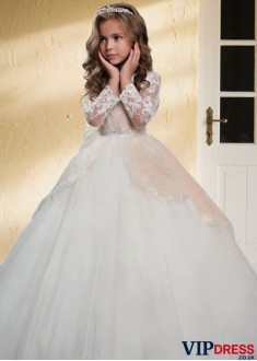 Elegant White Lace and Tulle Flower Girl Gown – Floor-Length Princess Ball Gown