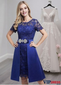 Lace Scoop Neck Sheath Mother of the Bride Dress with Sash and Beading